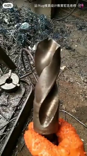 Большое сверло для сверлильного станка смотреть онлайн