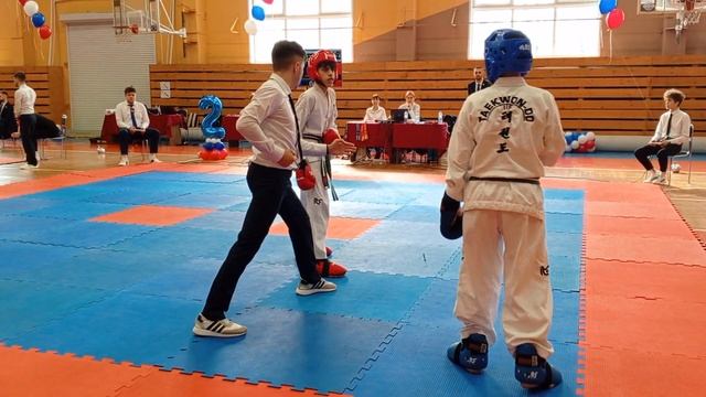 taekwondo зелёный пояс я в красном Пермь 1 место-категория ? смотреть онлайн