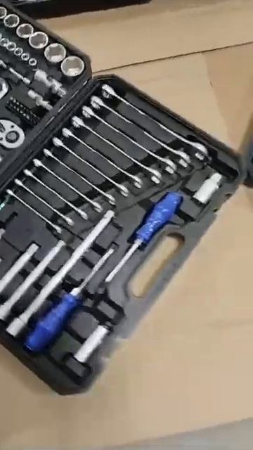 Набор Инструментов 121 предмет смотреть онлайн