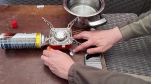 Газовая плитка для туристического баллона