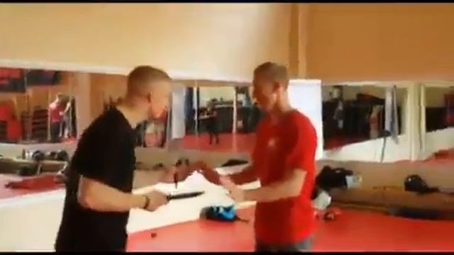 Тактика поведение при угрозе ножом смотреть онлайн