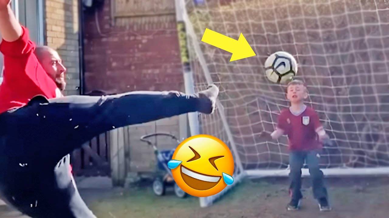 САМЫЕ СМЕШНЫЕ МОМЕНТЫ В ФУТБОЛЕ 2025 ЛУЧШИЕ ПРИКОЛЫ В ФУТБОЛЕ ВИДЕО ПРО ФУТБОЛ ПРИКОЛЫ В СПОРТЕ смотреть онлайн