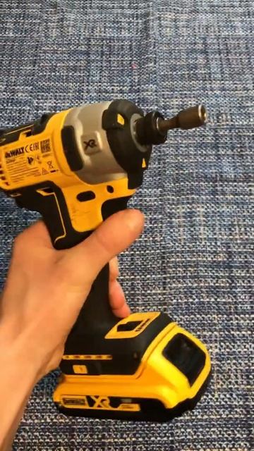 DeWALT импульсный шуруповёрт🛠 смотреть онлайн