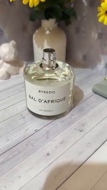 Byredo Bal d'Afrique витрина смотреть онлайн