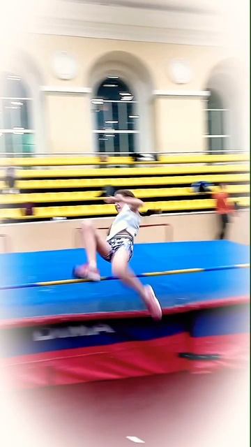 прыжок в высоту#спорт #спб #спортсмены #манежнаяплощад
