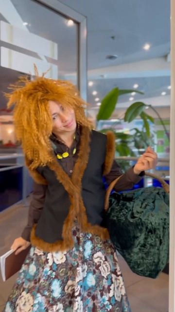 Кто-то считает осень хмурым и недружелюбным временем ? смотреть онлайн