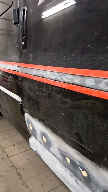 Крутые молдинги на авто за копейки! #автолайфхаки #лай? смотреть онлайн