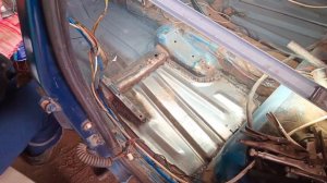 Полная замена дна и порогов на ваз 2112.