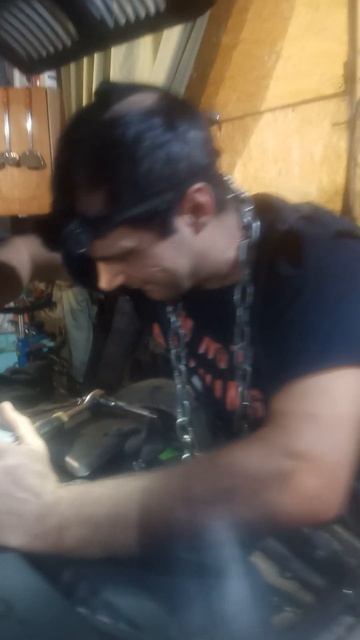 угловой гайковёрт. смотреть онлайн