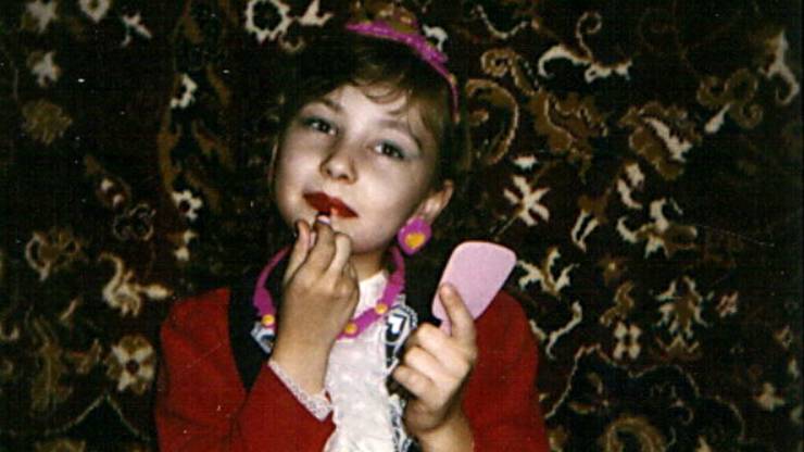 Маленькая страна - поет моя старшая дочка Машенька 1996 смотреть онлайн