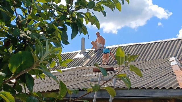 Наше сердце заработало. Продолжаем делать загадочную яму. Жизнь в деревне