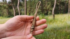 Темляк из паракорда с бусиной «Че Гевара»