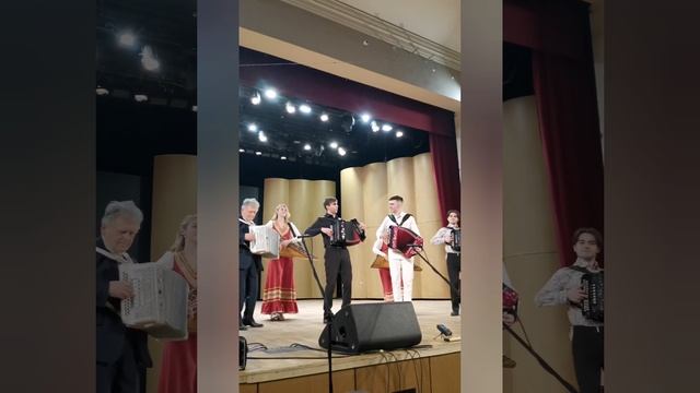 По следам концертов . К юбилею Евгения Петровича Дербенко . Моменты. Моё видео .19 .03. 2024. смотреть онлайн