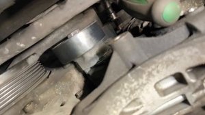 Фольксваген Т5 2.0tdi замена генератора не разбирая морд?