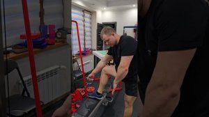 Тренировка по армрестлингу Денис Пасынков