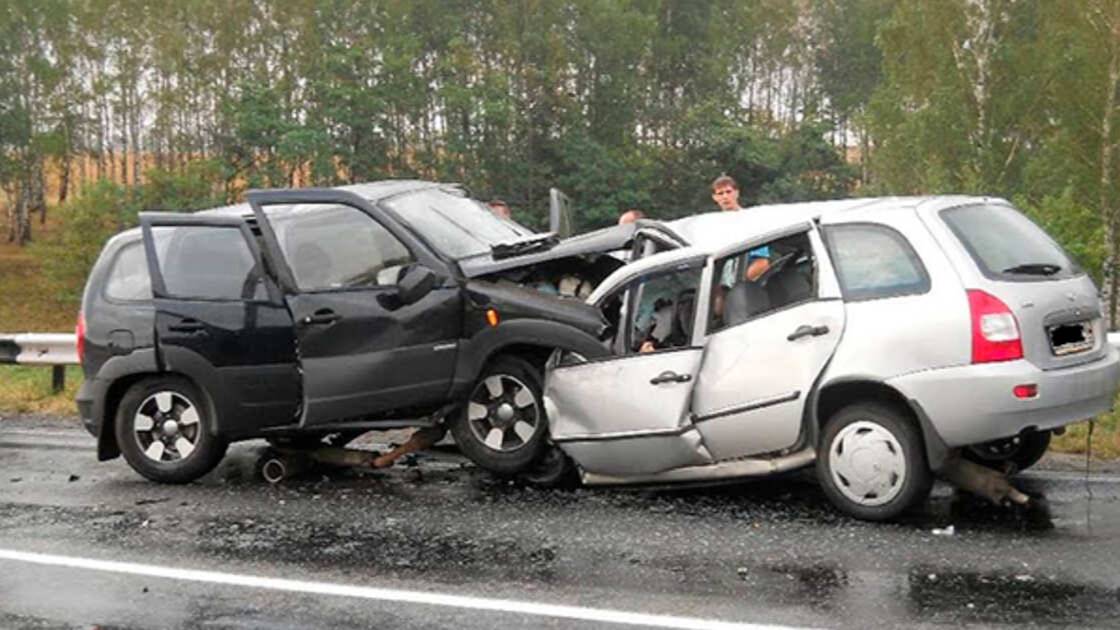 Аварии и ДТП на дорогах ТОРОПЫГИ за рулем смотреть онлайн