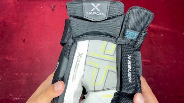 Хоккейные краги BAUER VAPOR HYPERLITE