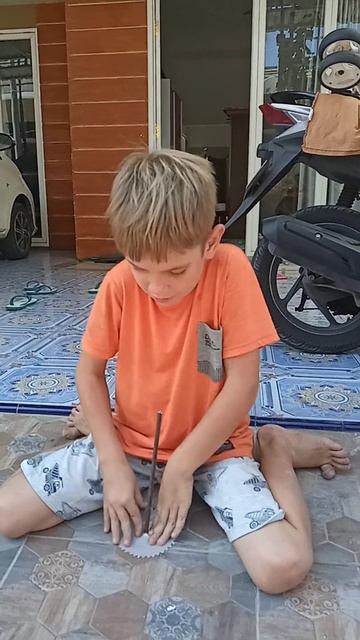 Grinder—Yarik's Story #66 | Gerinda—Cerita Yarik #66 | Болгарка—Ярика истор