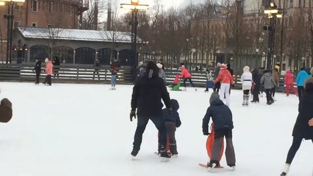 На катке смотреть онлайн