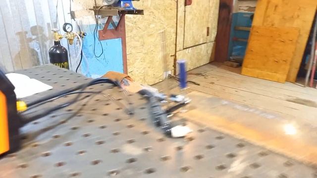 Плазморез Сварог и компрессор 25л. смотреть онлайн