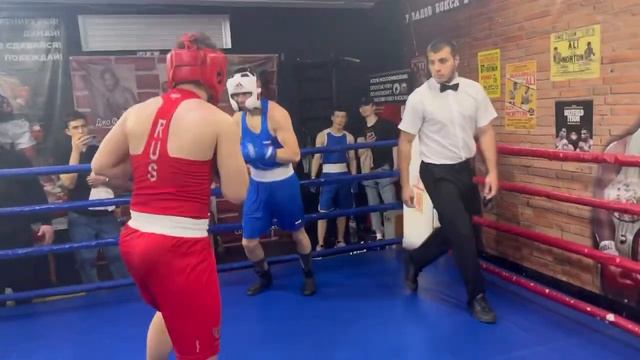 Русский Майк Тайсон, начало 6 бой 6 победа смотреть онлайн