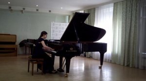 Р.Глиэр Этюд Ля бемоль мажор,исп.Анжелина Вознесенская (7кл),преп.Большакова Р.А.