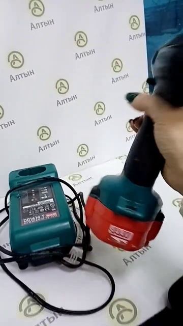 В наличии комиссионный магазин Алтын смотреть онлайн