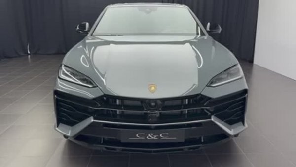Lamborghini Urus SE 2025 обзор