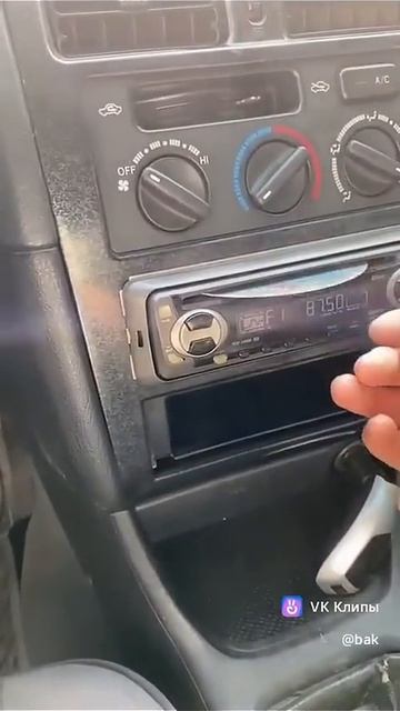 Отрезной диск в магнитолу😆 #юмор смотреть онлайн