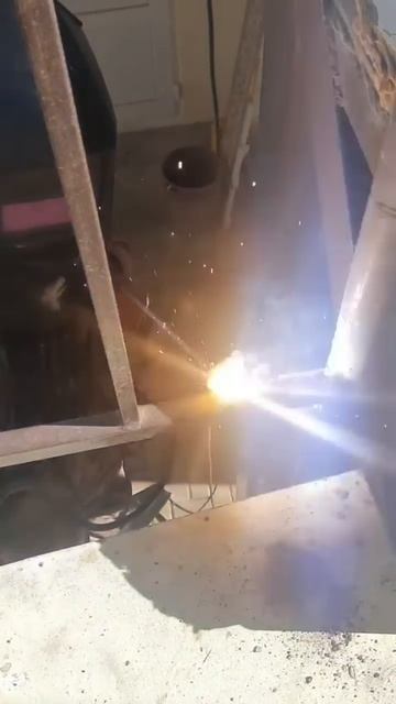 новый сварочный держак новинка сезона смотреть онлайн