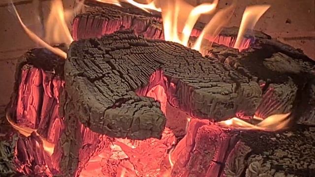 Лучший Новогодний камин