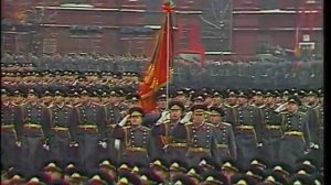 7 ноября 1977 года. Военный парад.