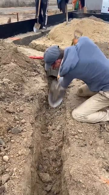 #Луцьк #бетон #фундамент #цоколь #вібратор #віброрейка смотреть онлайн