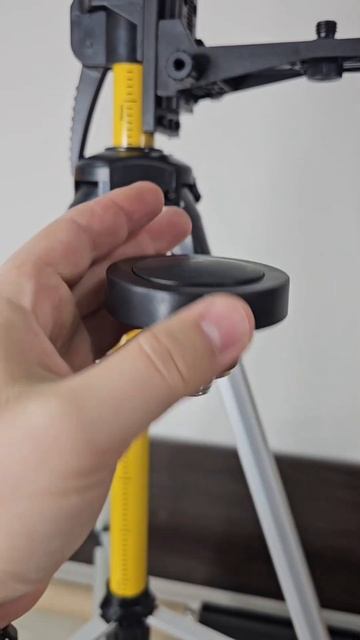 Розпірна штанга для лазерного рівня смотреть онлайн