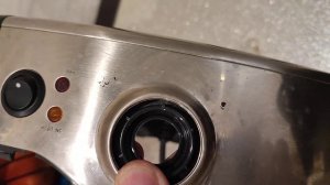 Ремонт бытовой рожковой кофеварки Bork CM EMP 9617 BK часть 2