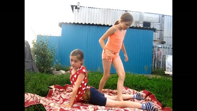 Дневной ЙОГА-ЧЕЛЛЕНДЖ Равновесие и устойчивость 🧘♀️🤸 смотреть онлайн