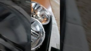 удаление герметика с фары.