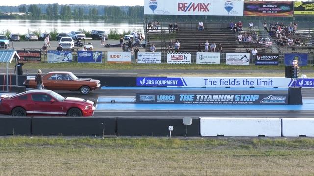 Новая против старой школы драг заезды