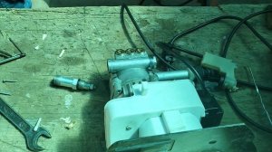 самопроизвольное включение автомойки Huter 165.