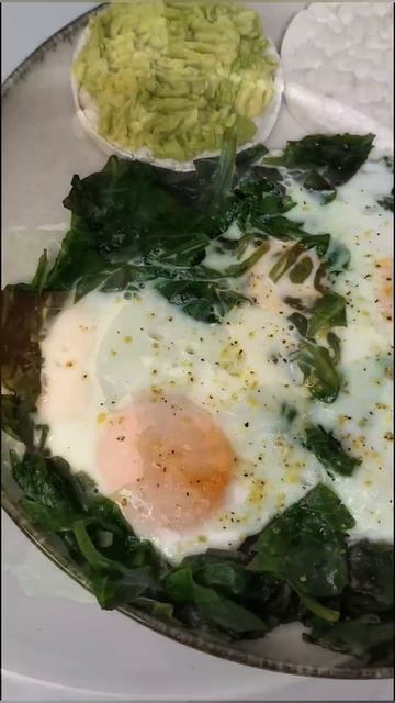 А что вы любите есть на завтрак?) #дневникпитания #ппра? смотреть онлайн