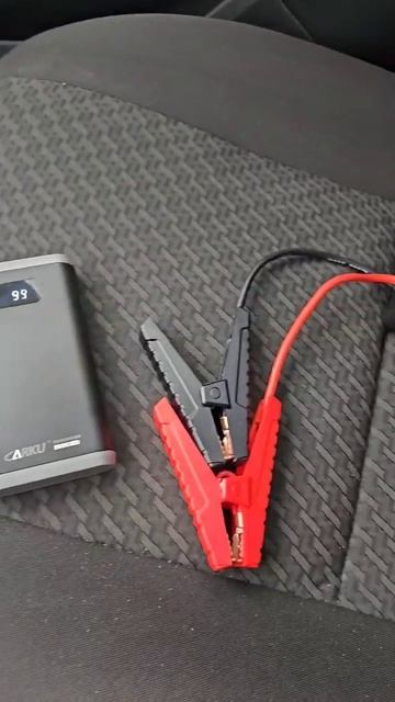 Запуск двигателя CARKU POWER BANK 8000 PLUS ,самая маленькая в сем смотреть онлайн