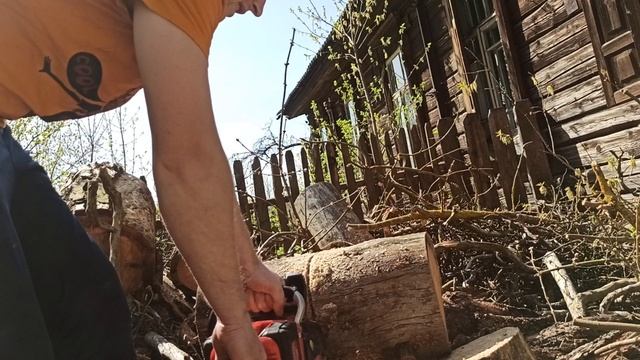 Реальный тест и отзыв владельца на пилу цепную аккуму? смотреть онлайн