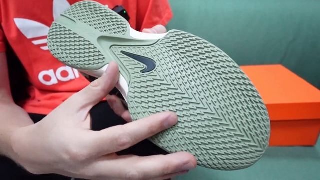 #712. Nike G.T. Cut Cross - А мы с вами не встречались? смотреть онлайн