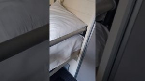 ребенок не упадёт с полки поезда если сделать это