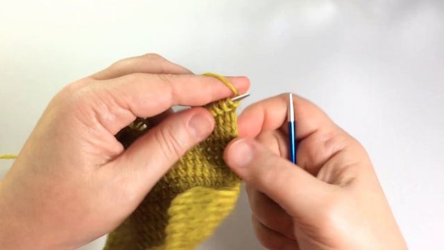 Тунисская наклонная петля. Вязание спицами. Sloping Tunisian Stitch. смотреть онлайн