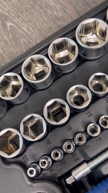 набор инструментов Молоток смотреть онлайн