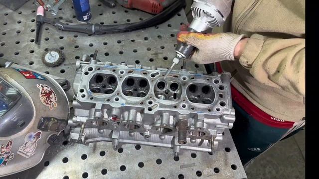 Сварка меж седельных трещин ПТК HANKER  MULTIWAVE TIG 320 P AC/DC LCD H4