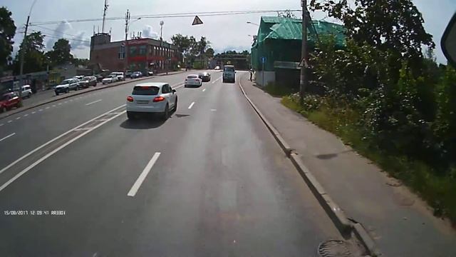 Видеорегистратор Prestigio RoadRunner 330i