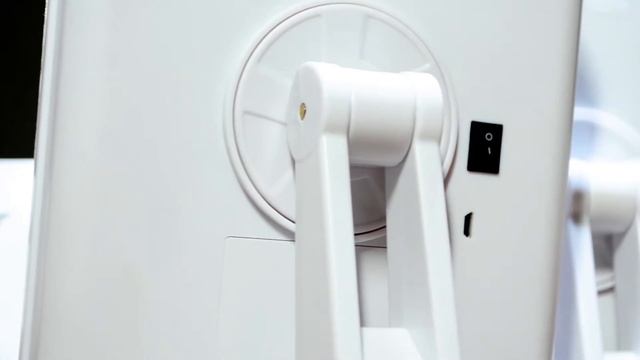 Обзор задней части - Makeup Mirror смотреть онлайн