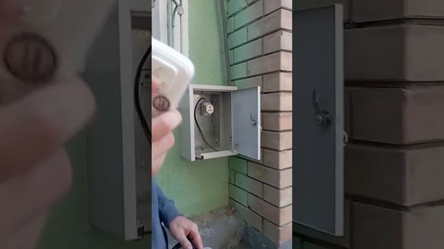 Как зарядить электромобиль без заземления смотреть онлайн